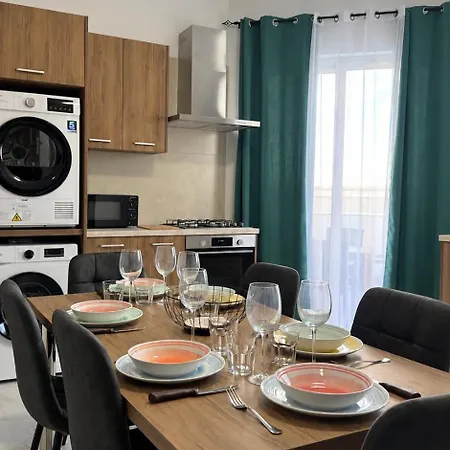 Southern Cross - Penthouse 9 Apartman *