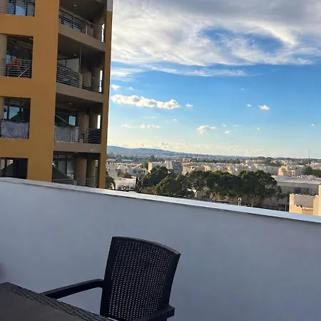 Southern Cross - Penthouse 9 Apartman Paola